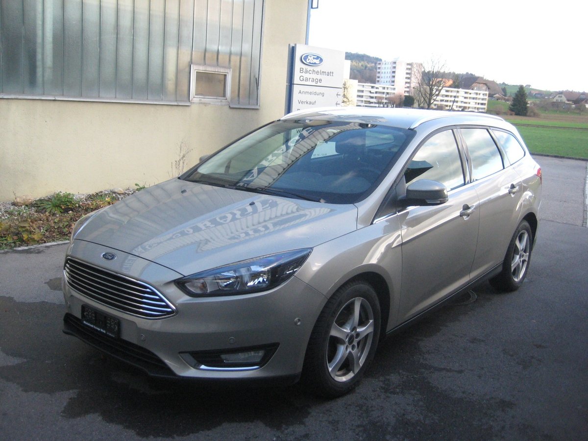 FORD Focus 1.0 SCTi Titanium gebraucht für CHF 13'300,