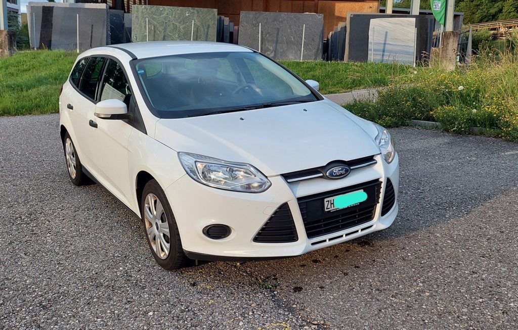 FORD Focus Station Wagon 1.6i Ti