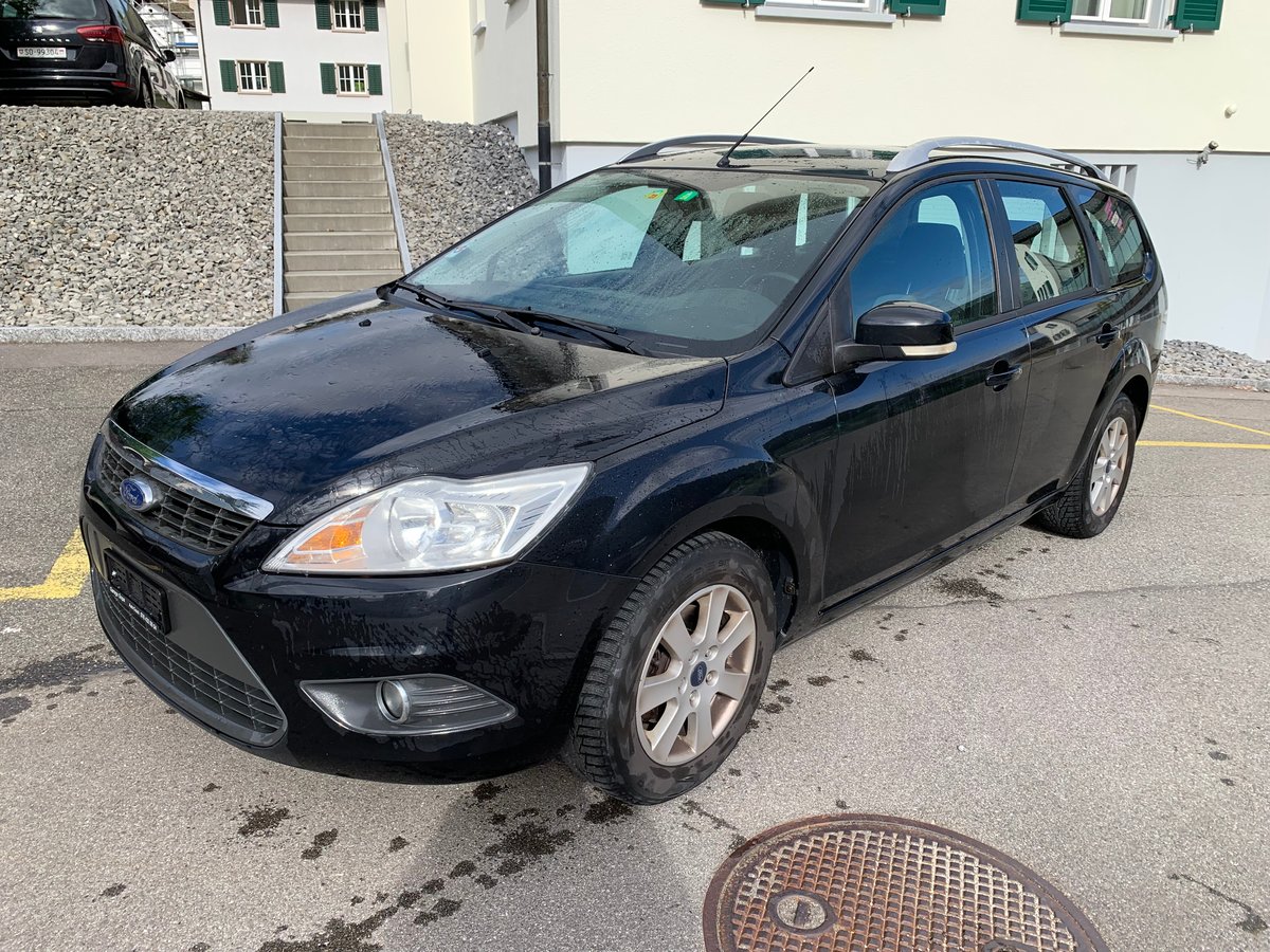 FORD Focus 1.8i Carving gebraucht für CHF 2'900,