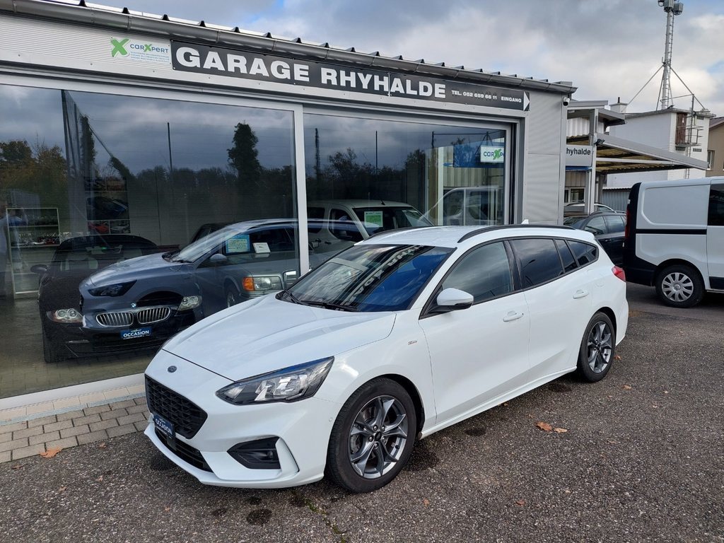 FORD Focus Station Wagon 1.0i EcoB gebraucht für CHF 19'900,