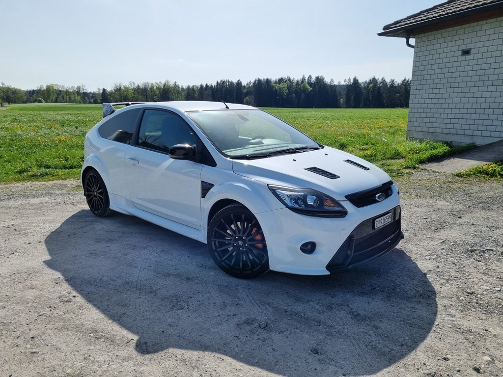 FORD Focus 2.5i Turbo RS gebraucht für CHF 28'800,