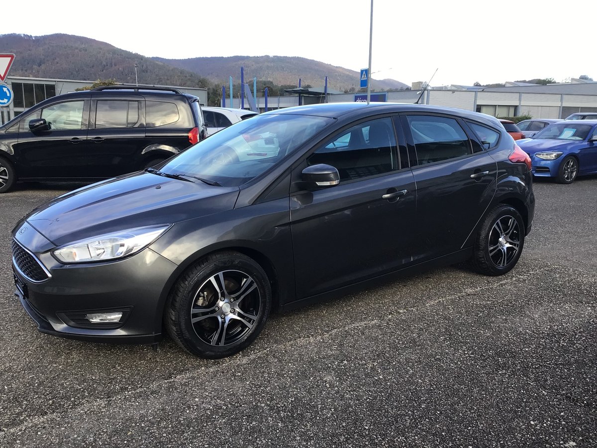 FORD Focus 1.0 SCTi Business Autom gebraucht für CHF 9'300,