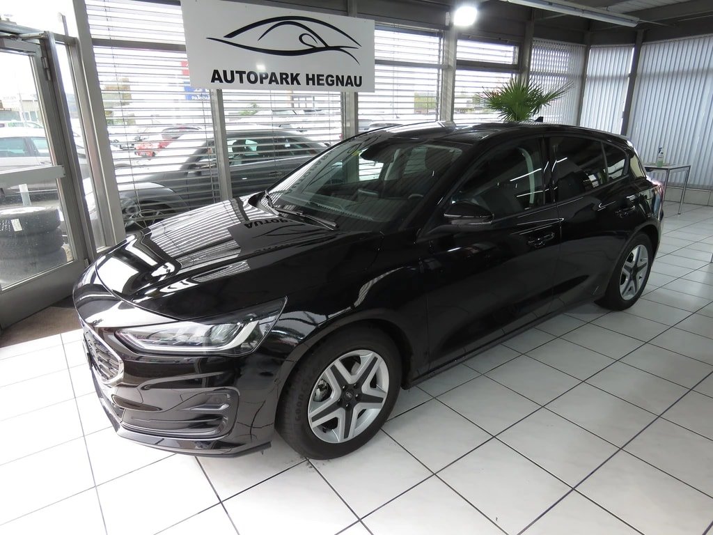 FORD Focus 1.0 MHEV Cool Connect A gebraucht für CHF 19'900,