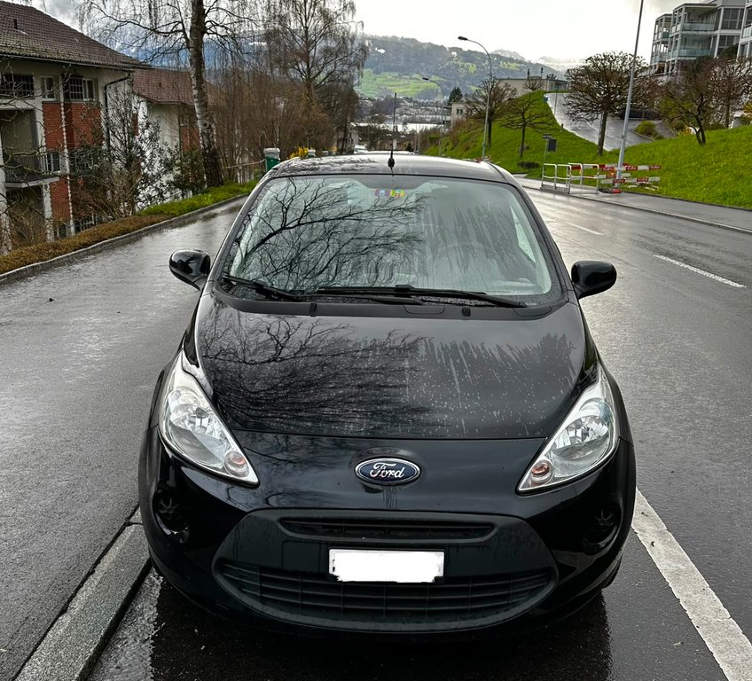 FORD Ka 1.2 Titanium + gebraucht für CHF 3'500,