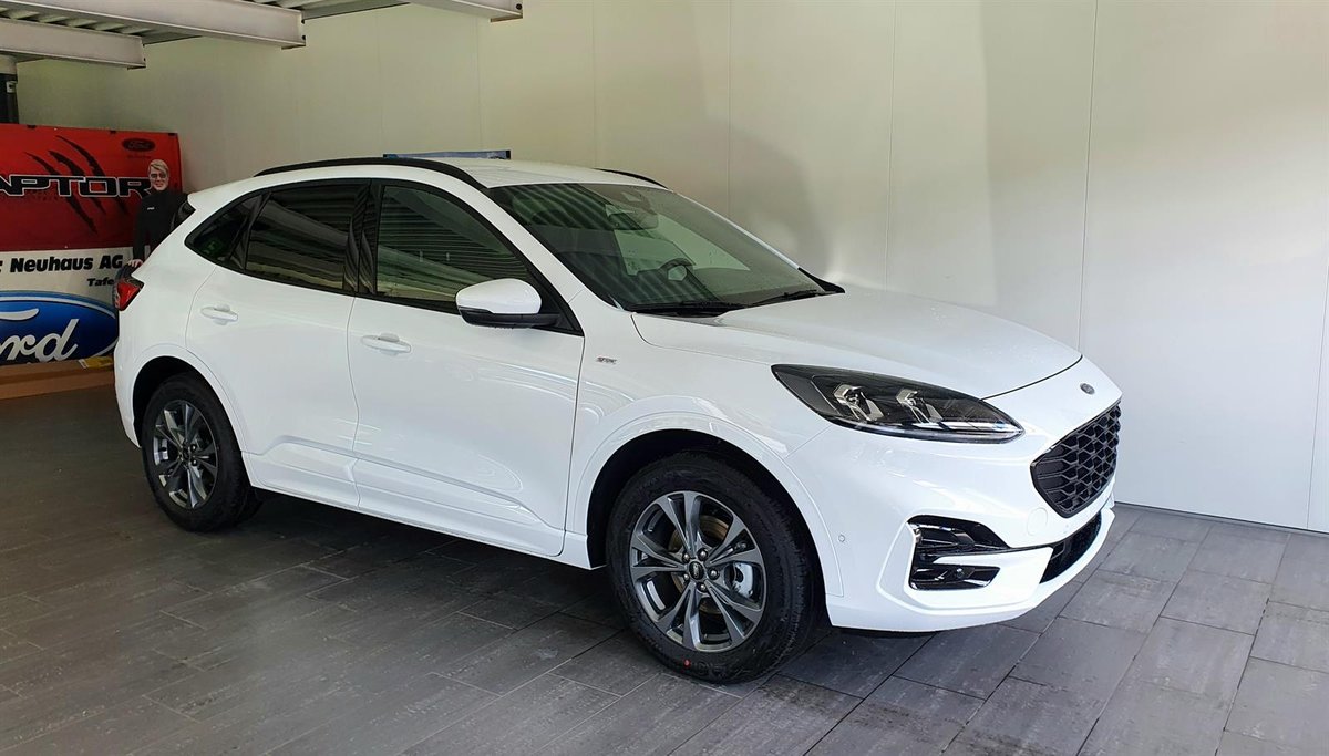 FORD Kuga 2.5 Hybrid ST