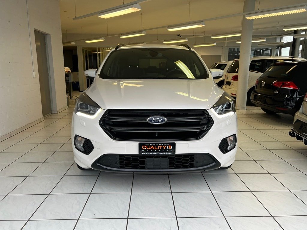 FORD Kuga 2.0 TDCi ST Line High 4W gebraucht für CHF 21'990,