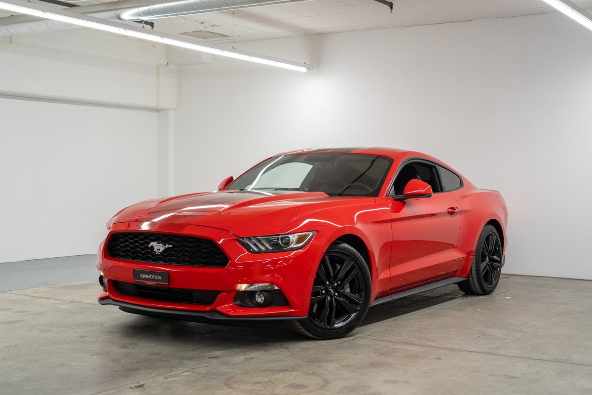 FORD Mustang Coupé 2.3 EcoBoost gebraucht für CHF 30'980,