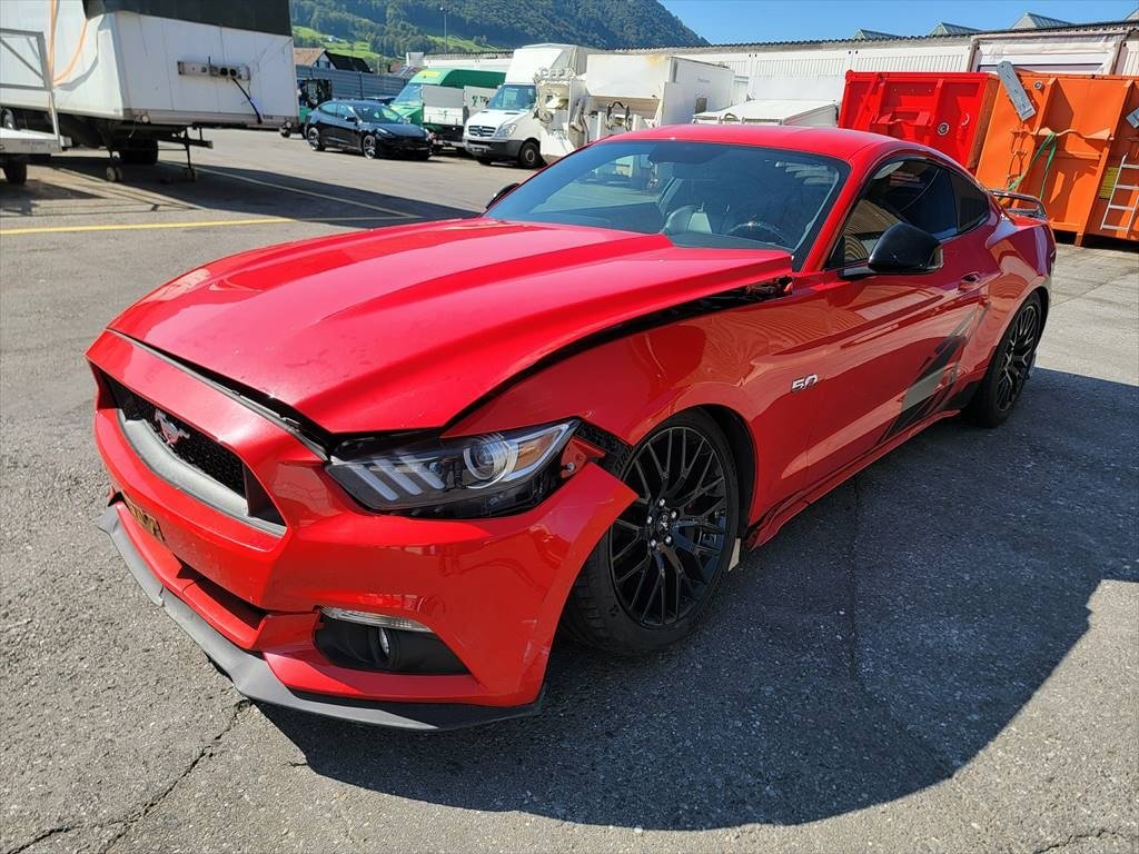 FORD Mustang Fastback 5.0 V8 GT Au gebraucht für CHF 17'999,