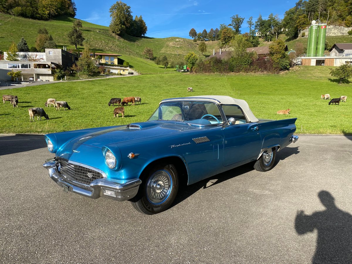 FORD Thunderbird gebraucht für CHF 55'900,