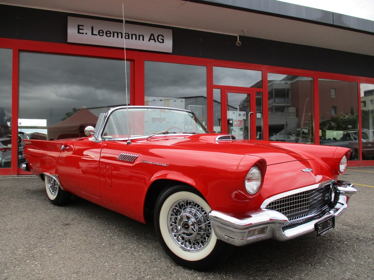 FORD Thunderbird D7FH oldtimer für CHF 74'900,