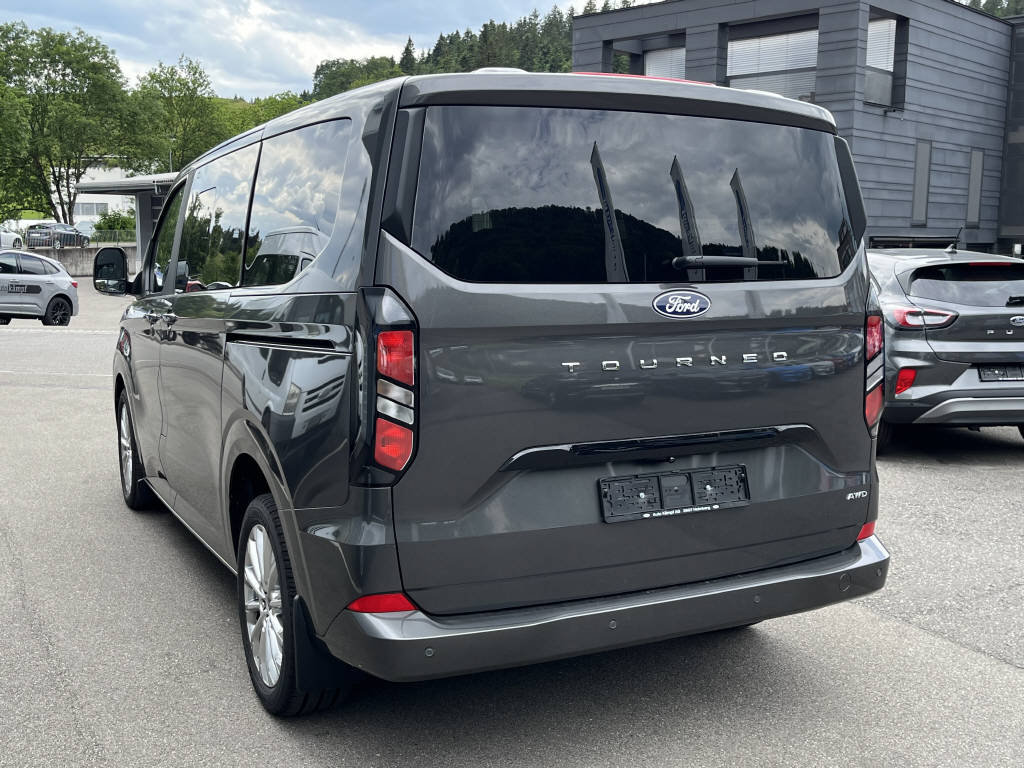 FORD Tourneo C Bus 320 L1 2.0 EcoB neu für CHF 69'000,