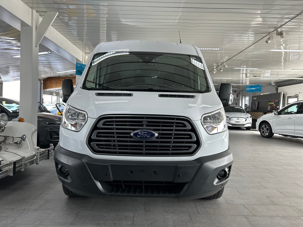 FORD Transit Van 350 L2H2 Trend 4W gebraucht für CHF 17'899,