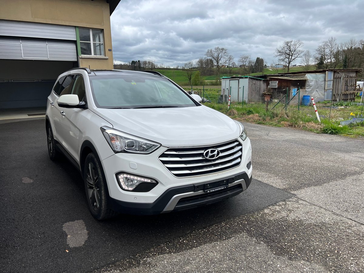 HYUNDAI Grand Santa Fe 2.2 CRDI Pr gebraucht für CHF 11'900,