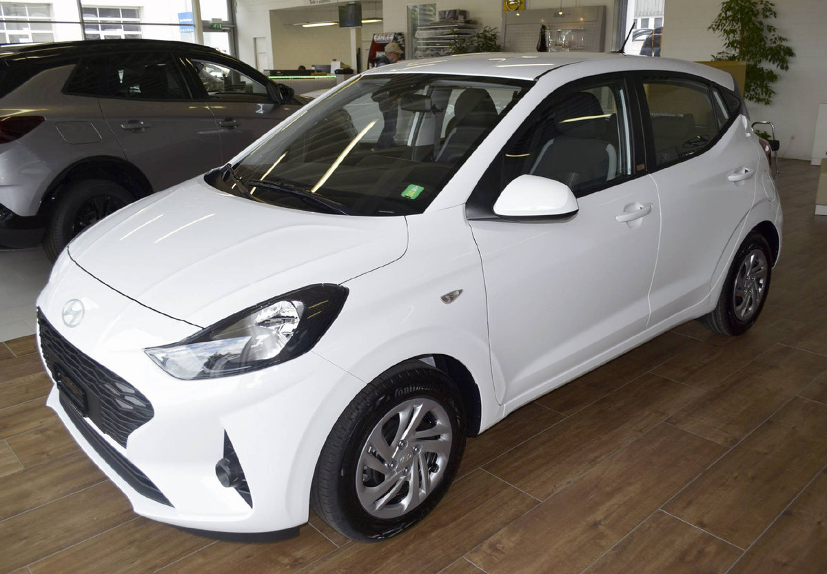 HYUNDAI i10 1.0 Origo neu für CHF 18'900,