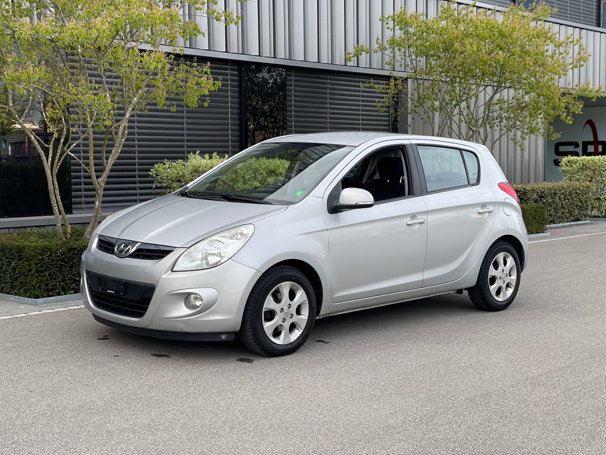 HYUNDAI i20 1.4 CRDi Style gebraucht für CHF 5'990,