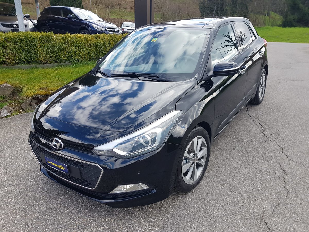 HYUNDAI i20 1.4 Vertex Automatic gebraucht für CHF 11'900,