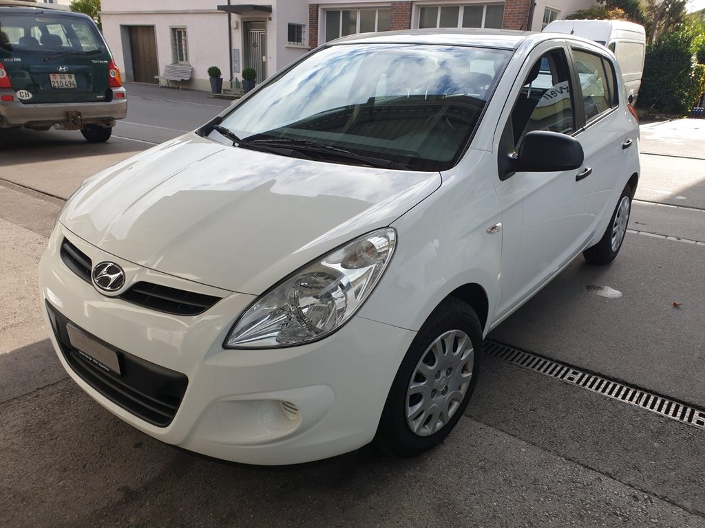 HYUNDAI i20 1.2 Comfort gebraucht für CHF 3'200,