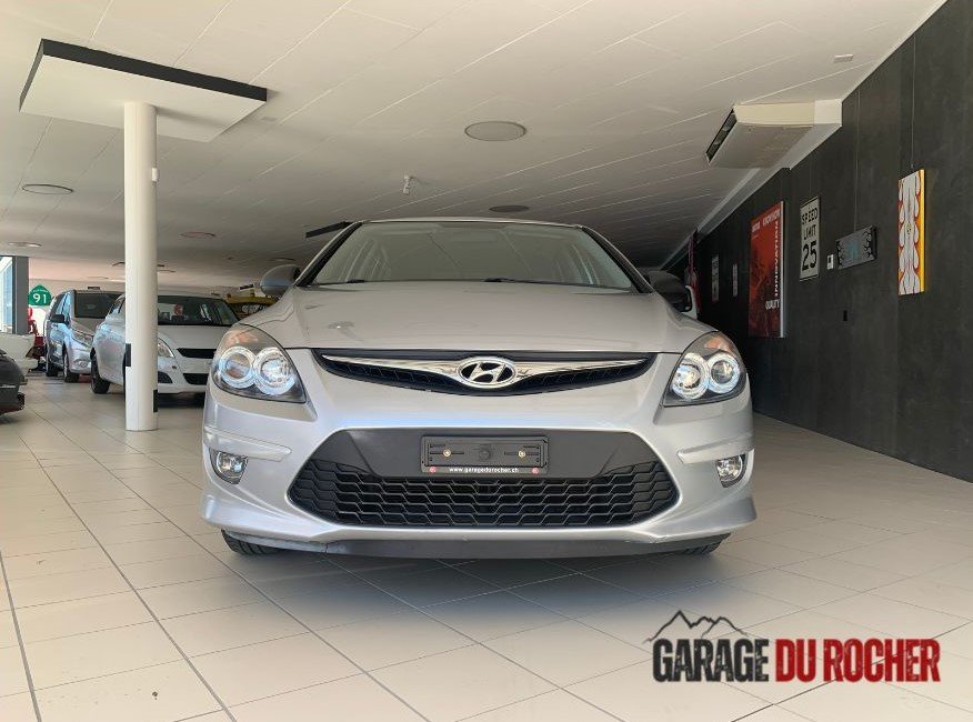 HYUNDAI i30 1.6 Style gebraucht für CHF 4'900,