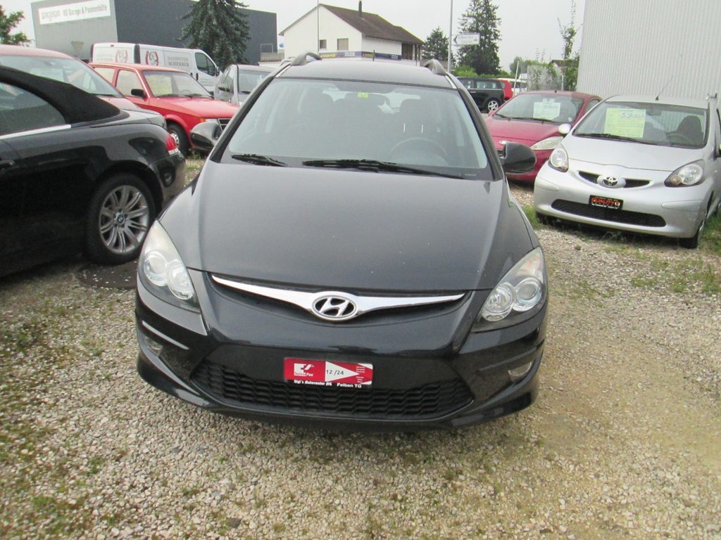 HYUNDAI i30 cw 1.6 CRDi Style gebraucht für CHF 7'900,