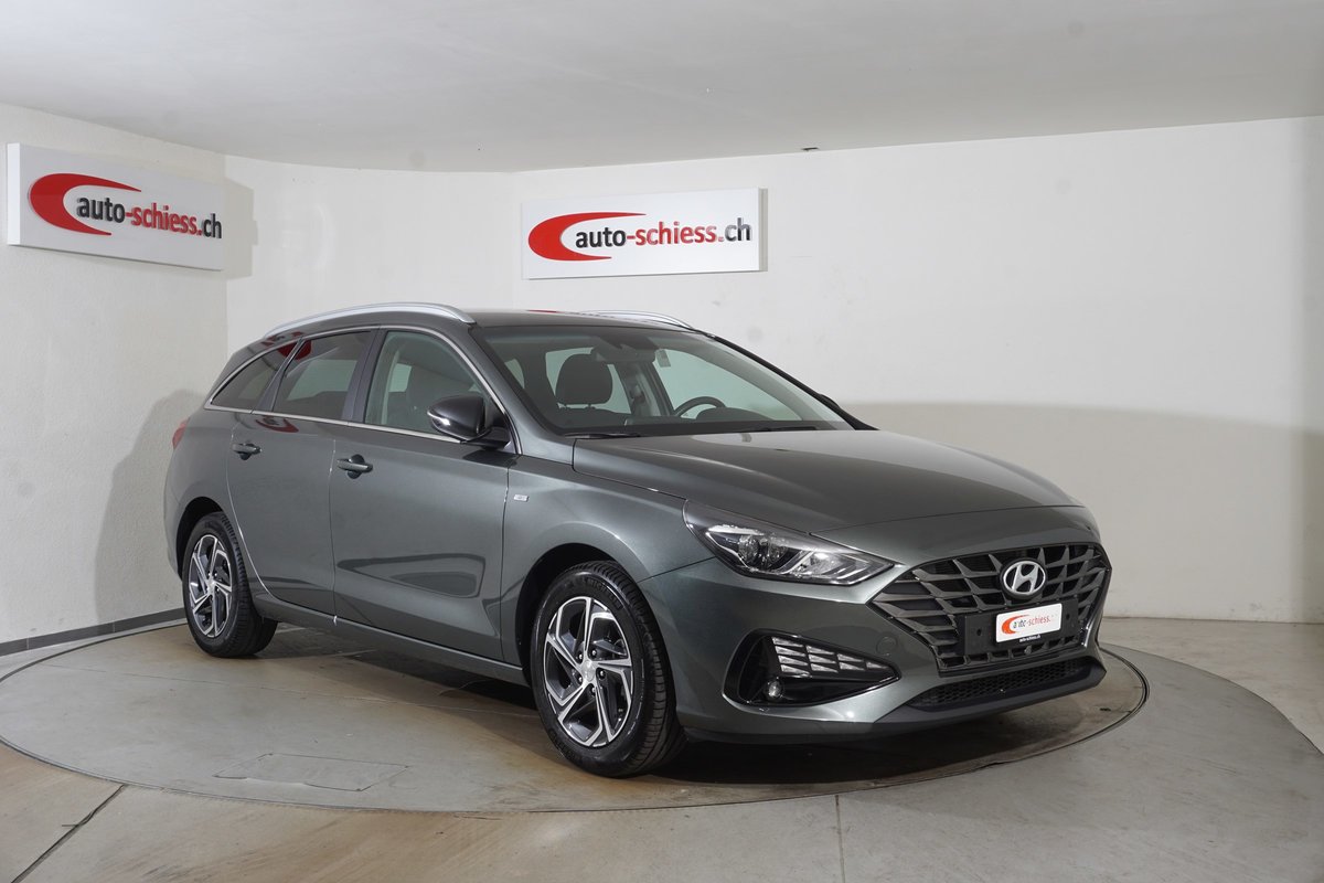 HYUNDAI i30 1.5 T