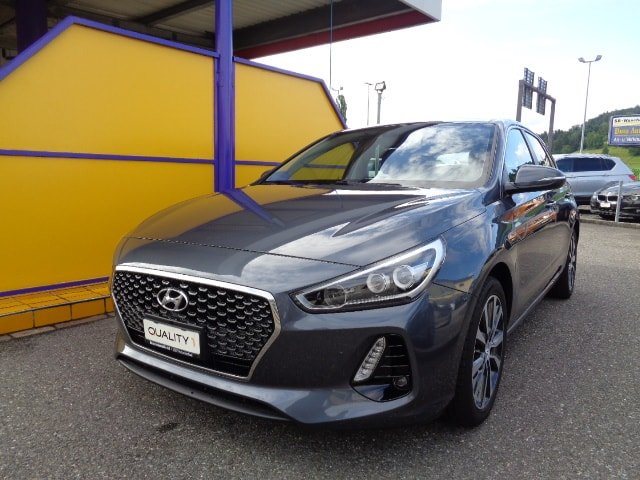 HYUNDAI i30 1.4 T