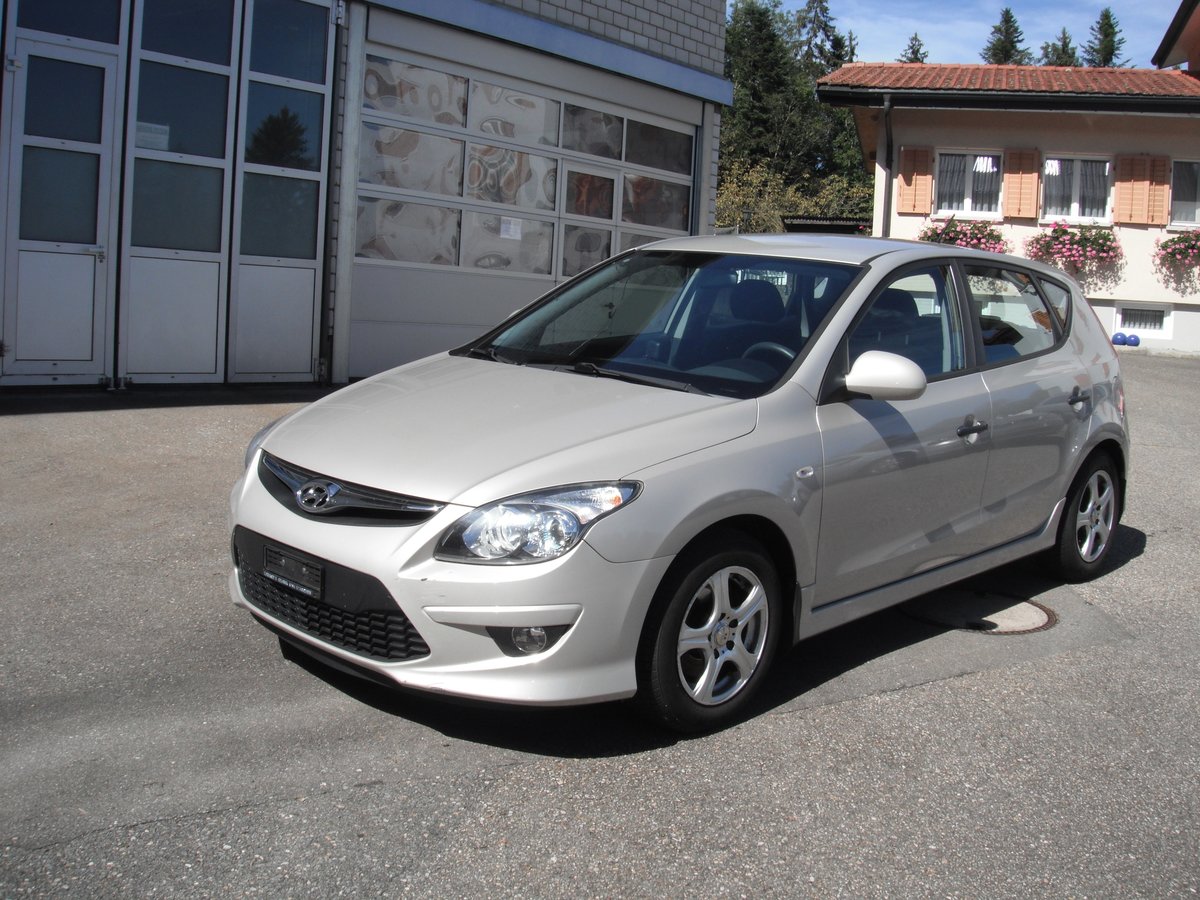 HYUNDAI i30 1.4 Comfort gebraucht für CHF 2'900,