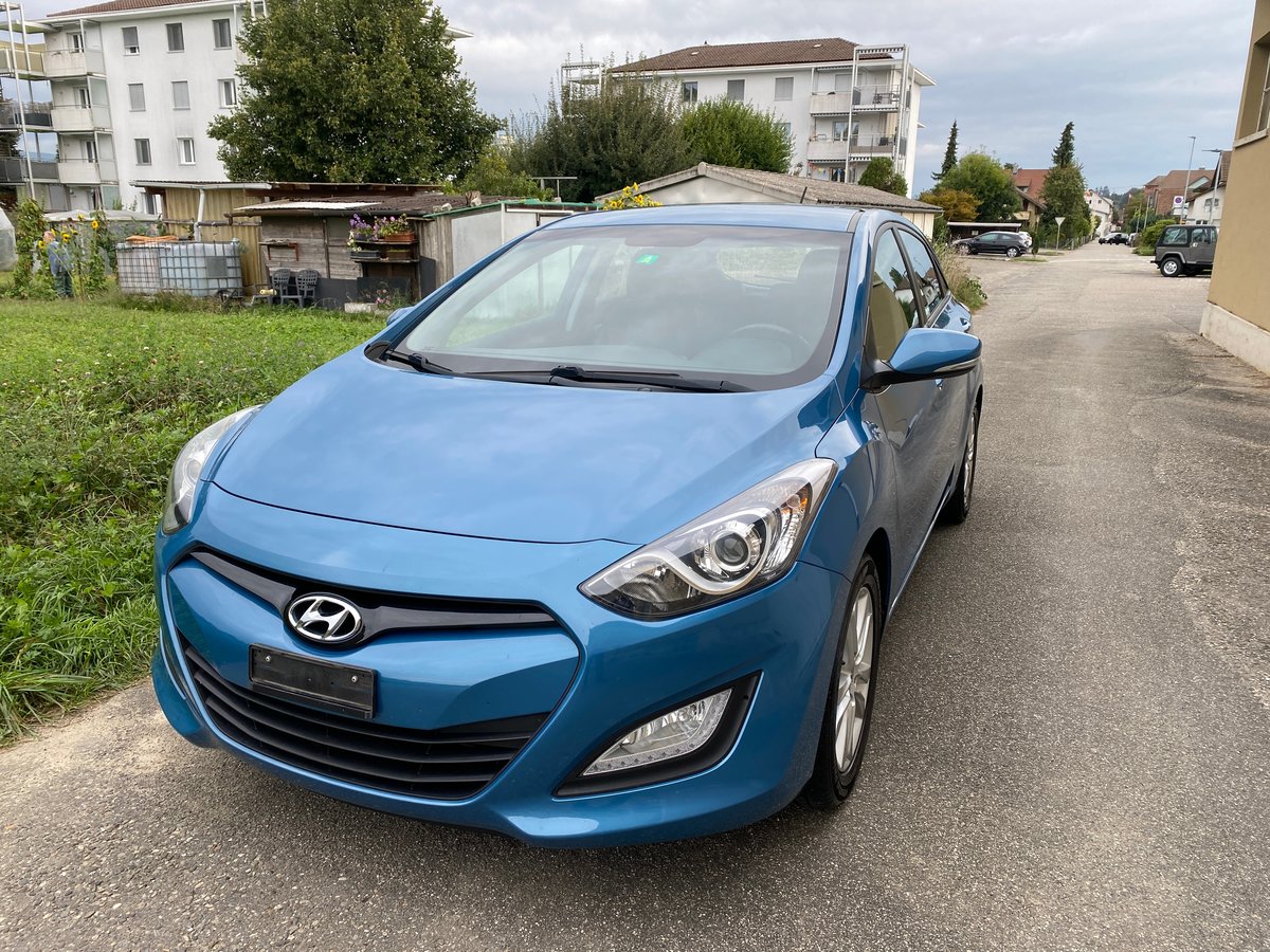 HYUNDAI i30 gebraucht für CHF 6'900,