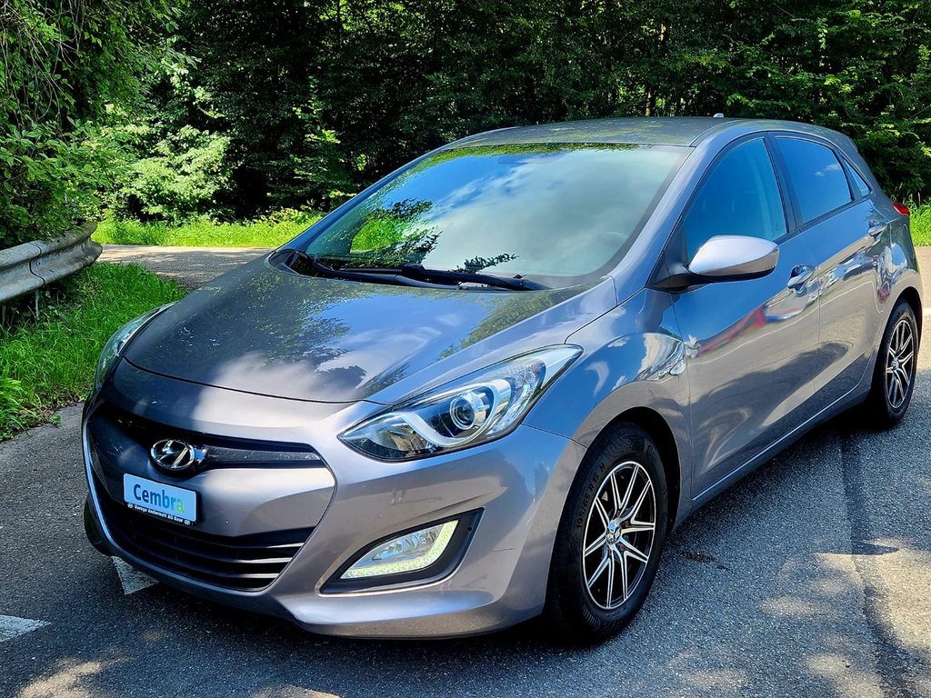 HYUNDAI i30 1.4 Comfort gebraucht für CHF 5'900,