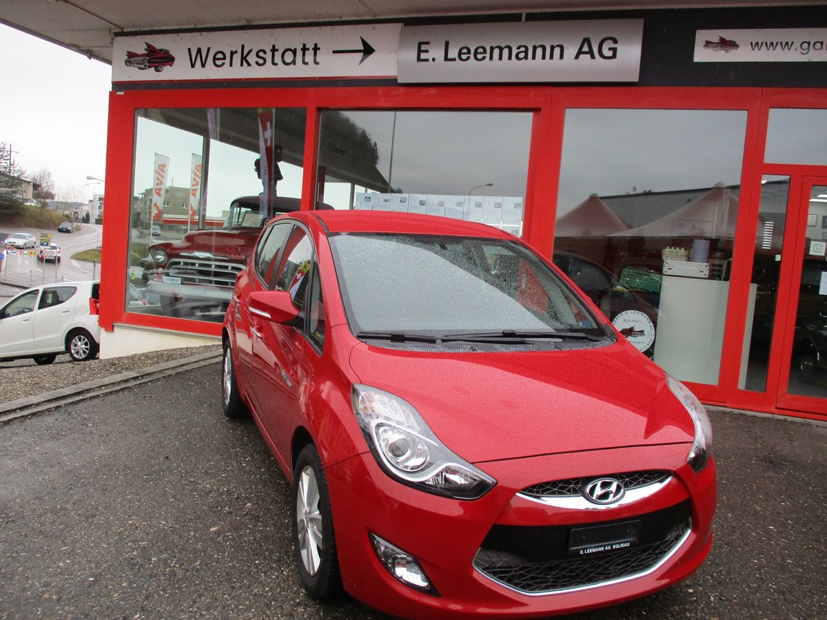 HYUNDAI iX20 1.6 CRDi Amplia gebraucht für CHF 11'800,