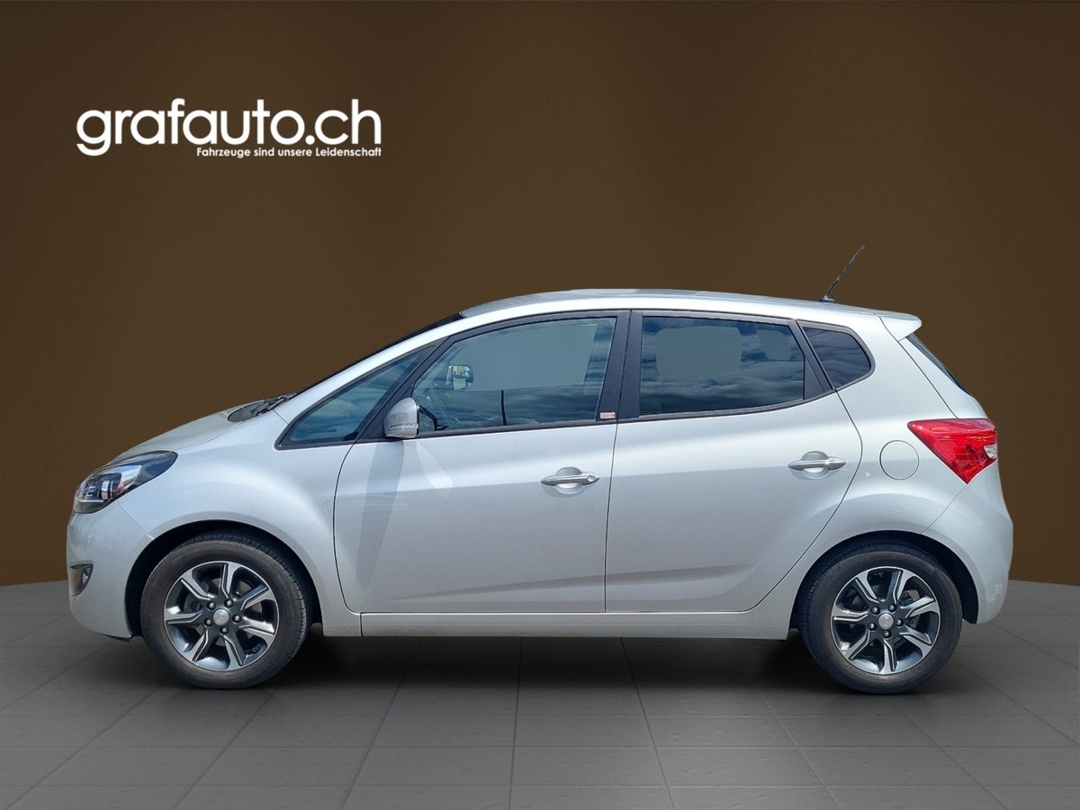 HYUNDAI ix20 1.6 Amplia gebraucht für CHF 18'900,