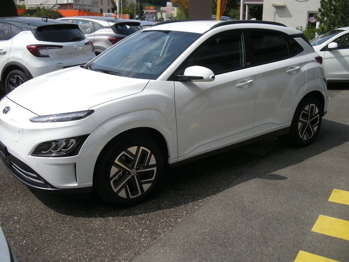 HYUNDAI Kona Electric Vertex neu für CHF 46'200,