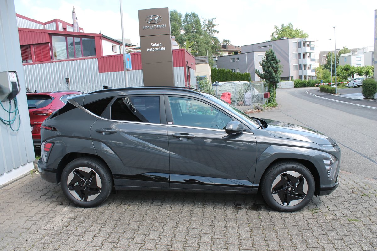 HYUNDAI Kona EV 65.4 kWh Vertex neu für CHF 49'900,