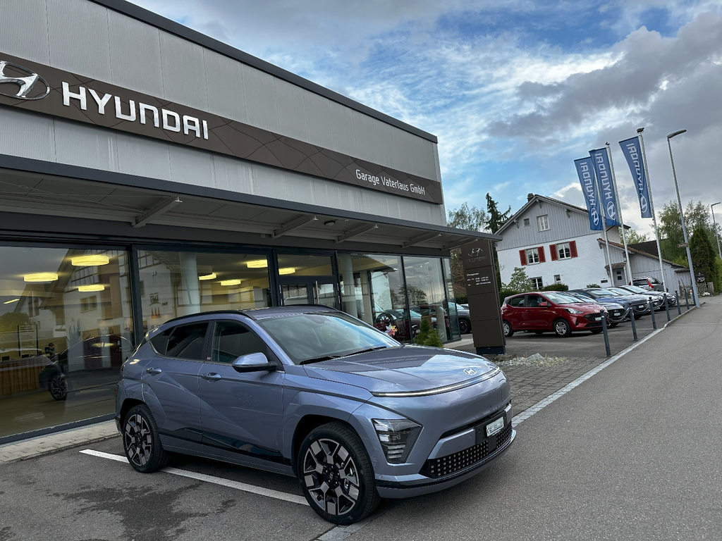 HYUNDAI Kona EV 65.4 kWh Amplia neu für CHF 46'550,