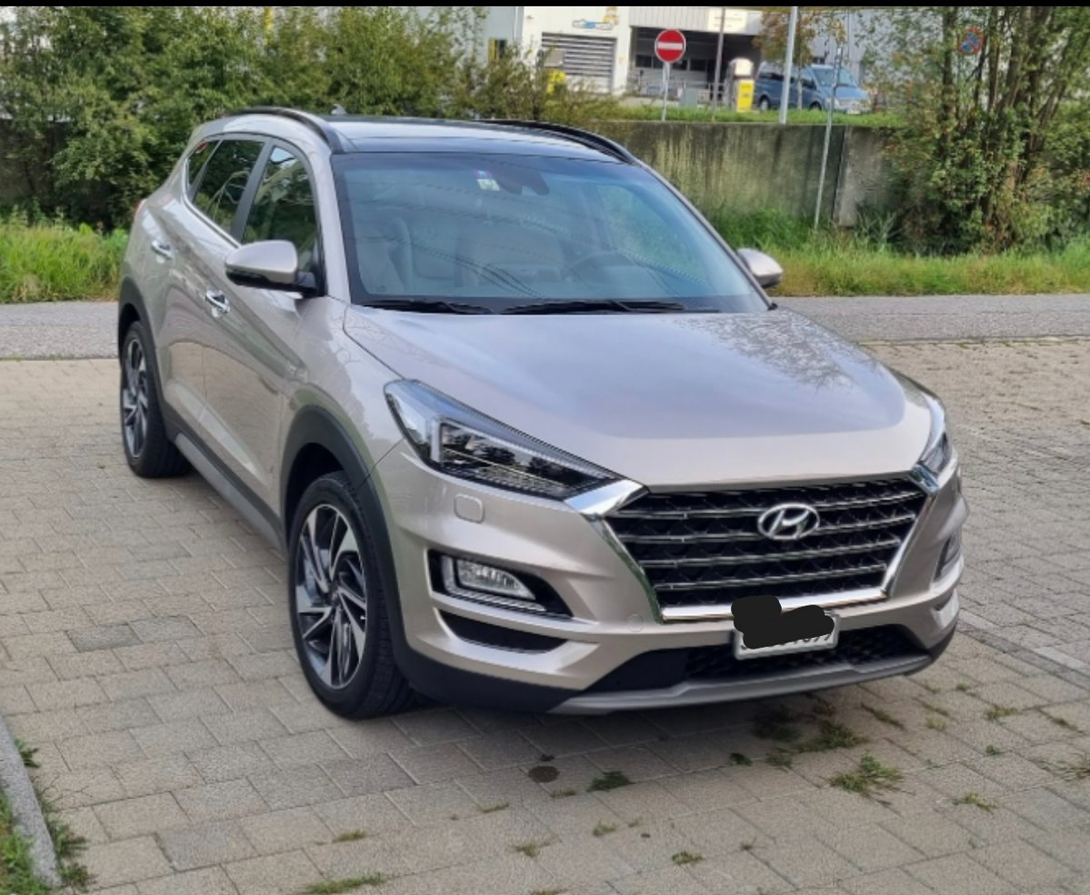 HYUNDAI Tucson 2.0 CRDi 185 Vertex gebraucht für CHF 24'500,