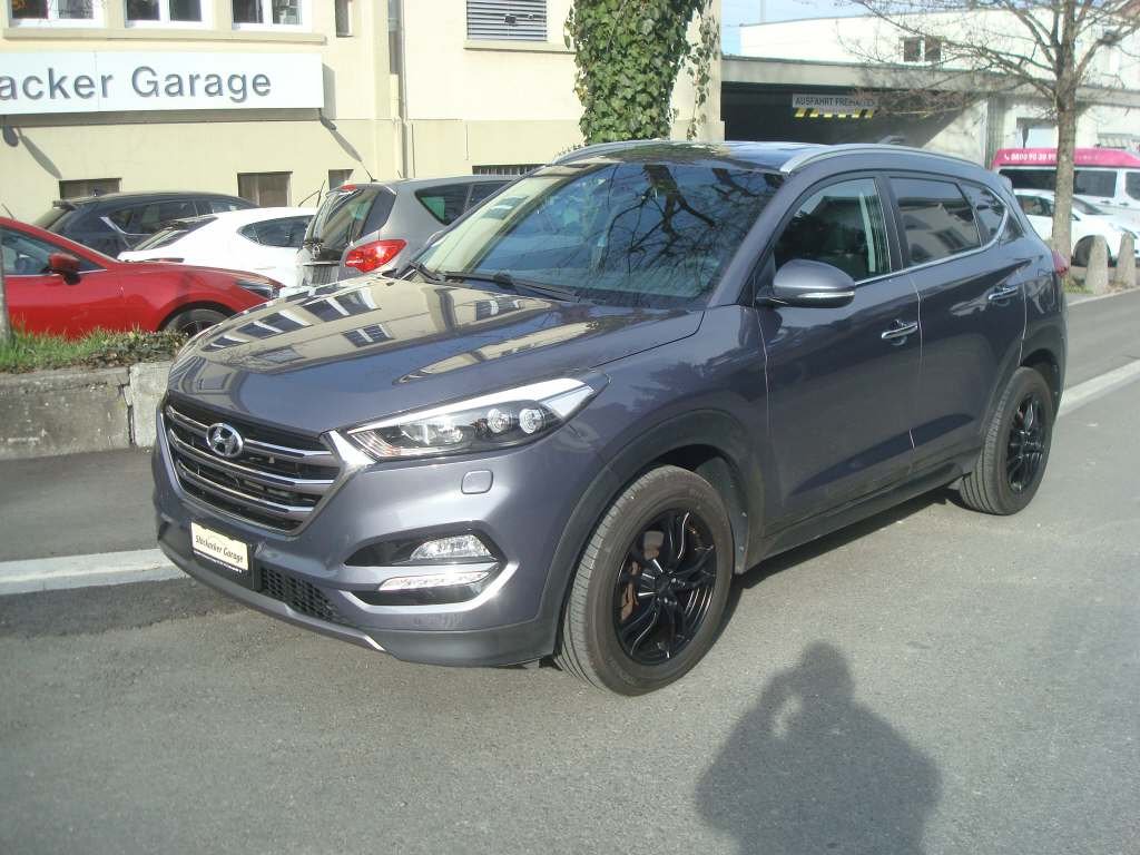 HYUNDAI Tucson 2.0 CRDi 185 Plena gebraucht für CHF 16'500,