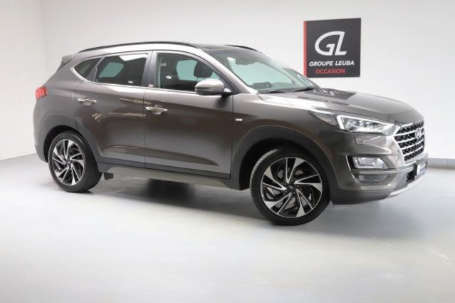 HYUNDAI Tucson 2.0 CRDI Vertex4WD gebraucht für CHF 23'900,