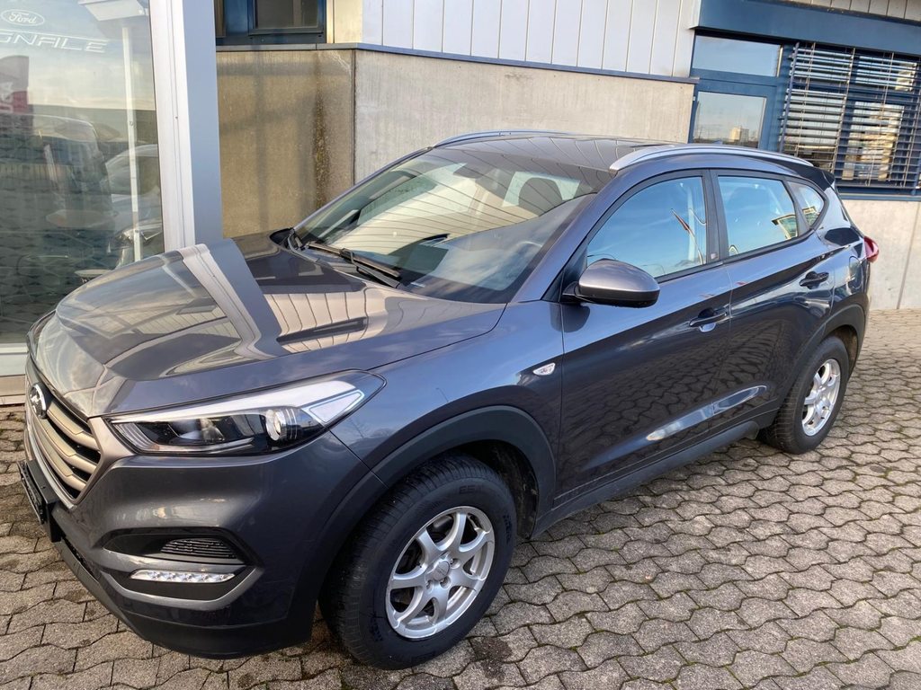 HYUNDAI Tucson 1.7 CRDi Origo S/S gebraucht für CHF 11'800,