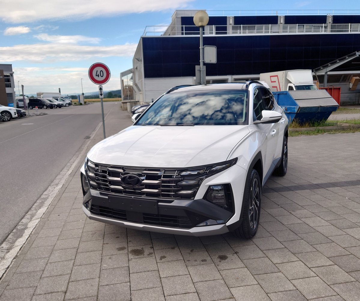 HYUNDAI Tucson 1.6 TGDI HEV 4WD Ve vorführwagen für CHF 49'950,