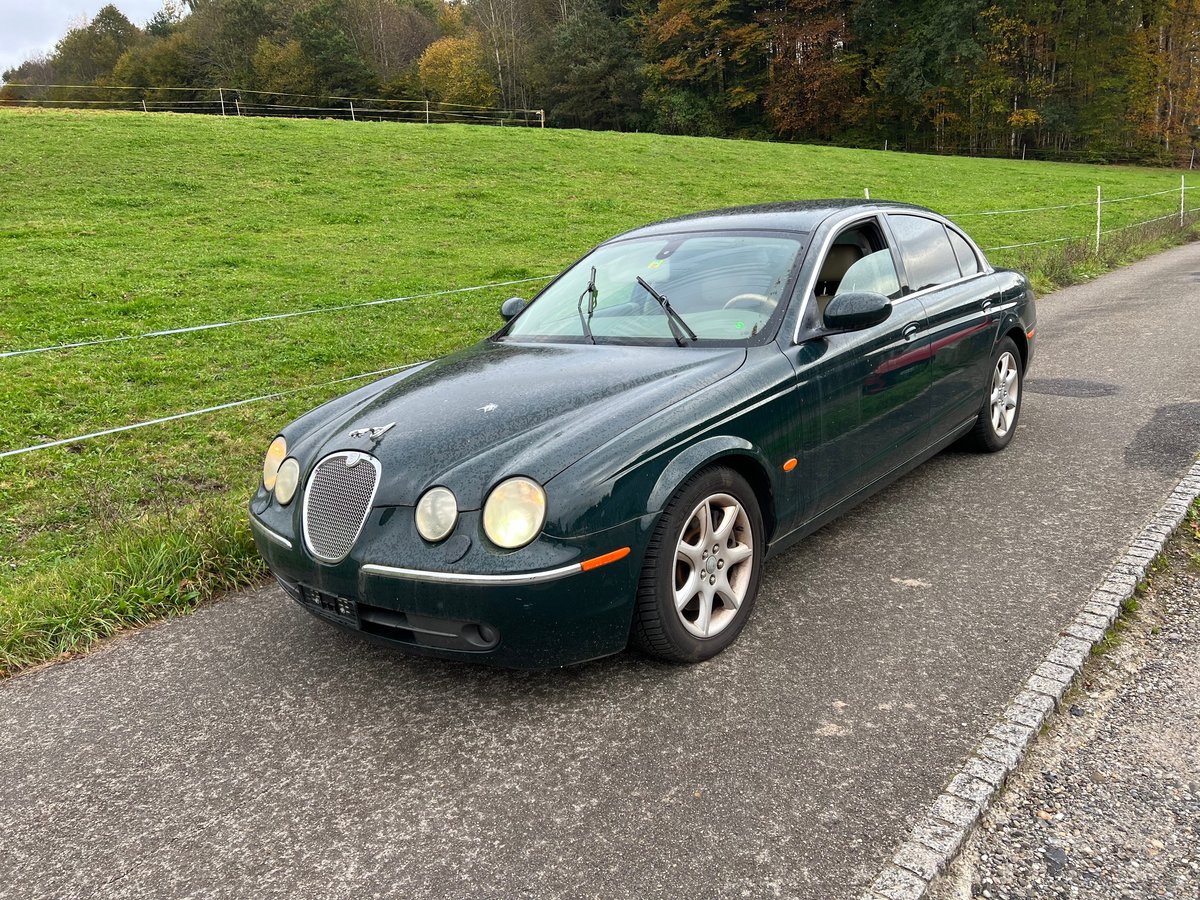 JAGUAR S