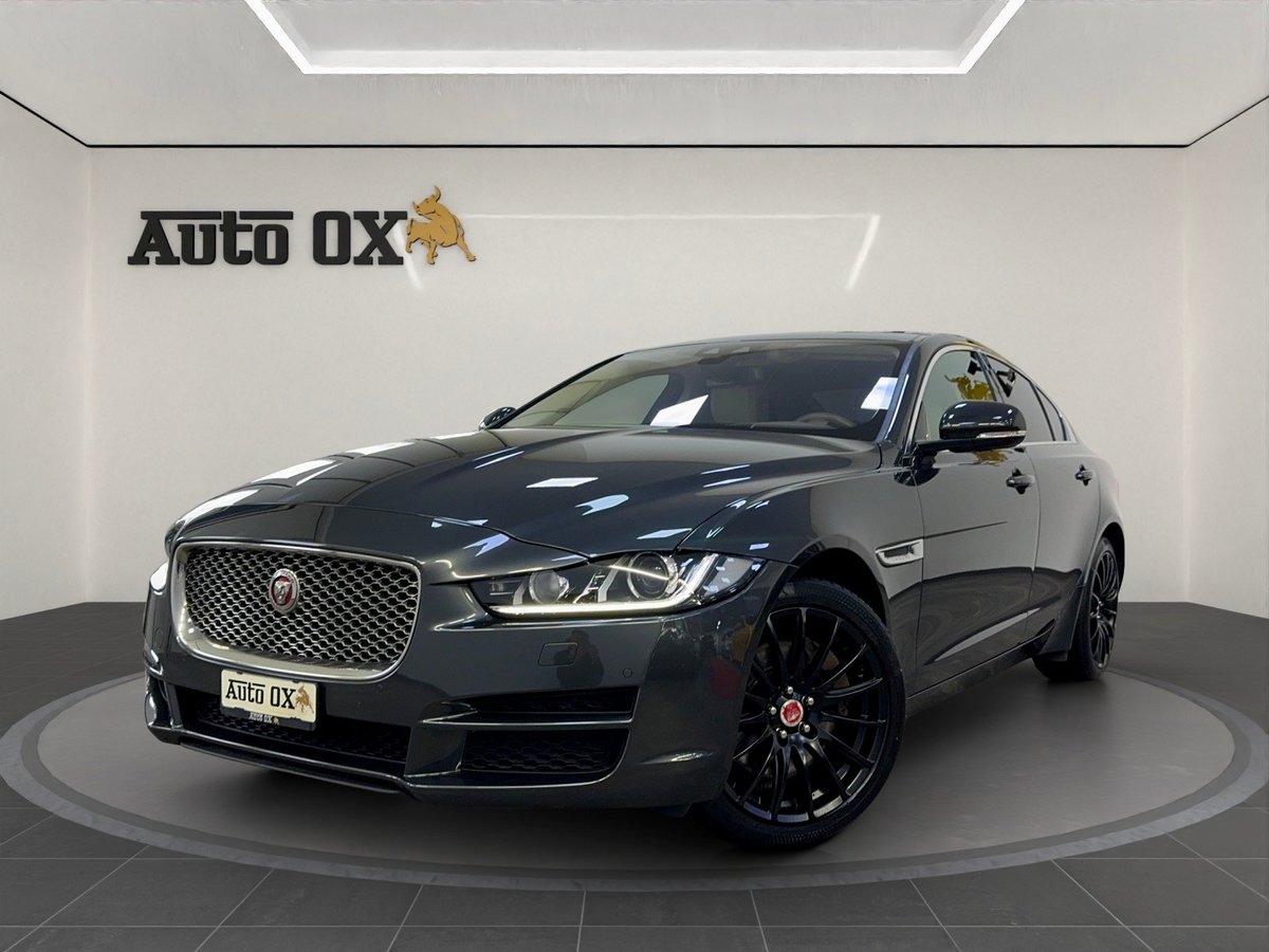 JAGUAR XE 25t 2.0 Portfolio AWD Au gebraucht für CHF 22'950,