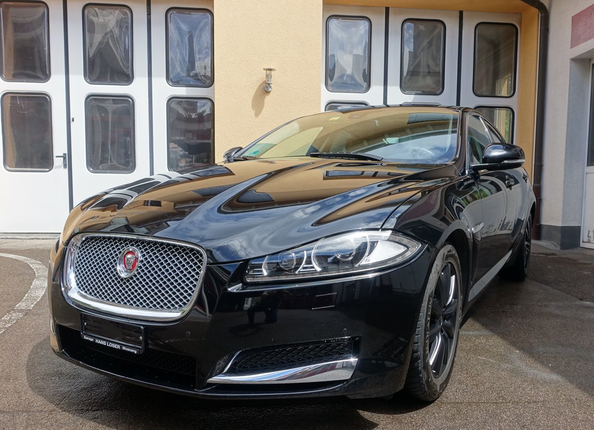 JAGUAR XF 3.0d V6 Premium Luxury gebraucht für CHF 12'800,