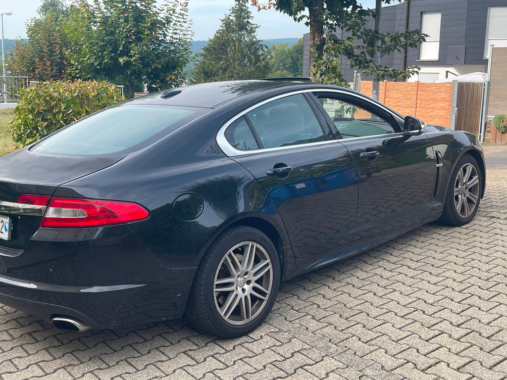 JAGUAR XF 3.0 V6 Premium Luxury gebraucht für CHF 7'350,