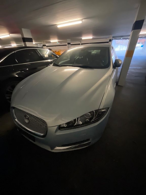 JAGUAR XJ 3.0 V6 S/C Premium Luxur gebraucht für CHF 21'500,