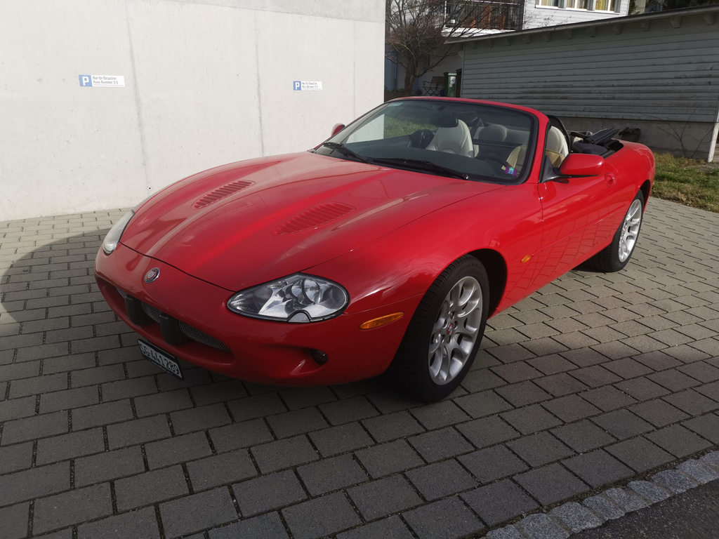 JAGUAR XK Convertible 4.2 V8 gebraucht für CHF 30'000,