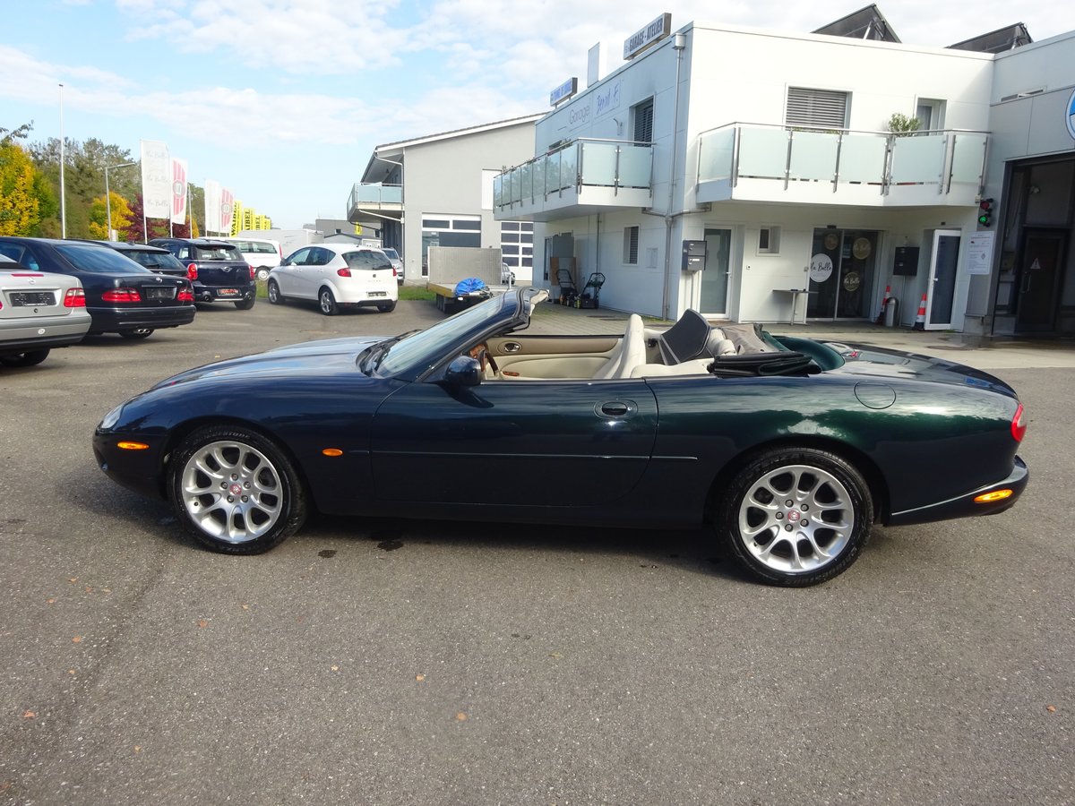 JAGUAR XK8 Convertible gebraucht für CHF 17'000,