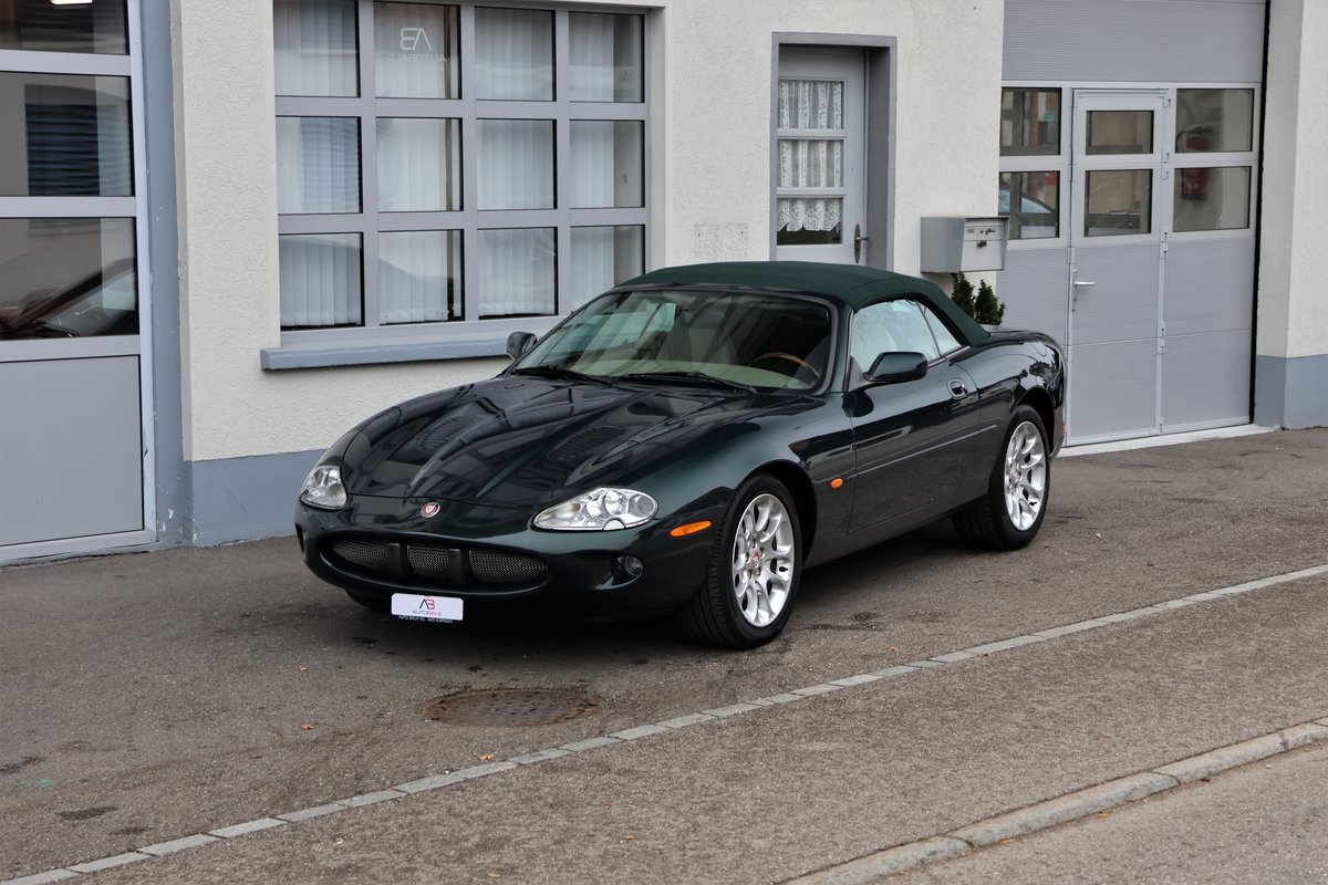 JAGUAR XKR S/C Convertible gebraucht für CHF 15'900,