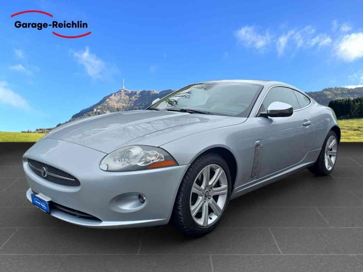 JAGUAR XK Coupé 4.2 V8 gebraucht für CHF 17'900,