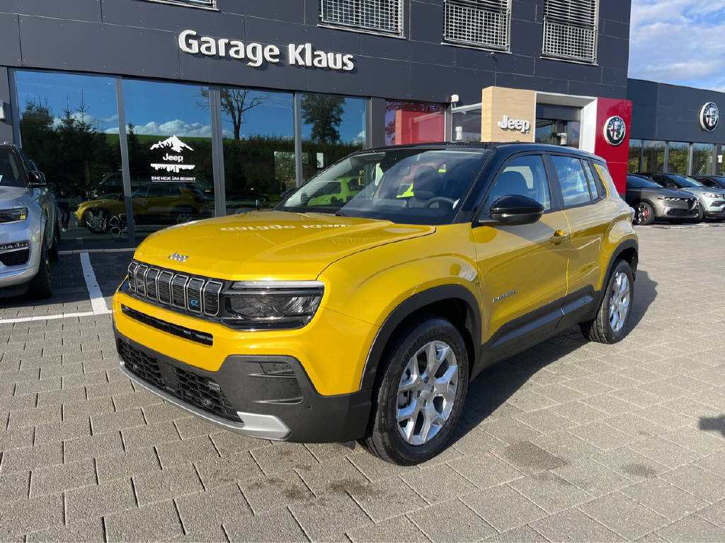 JEEP Avenger Altitude vorführwagen für CHF 36'900,