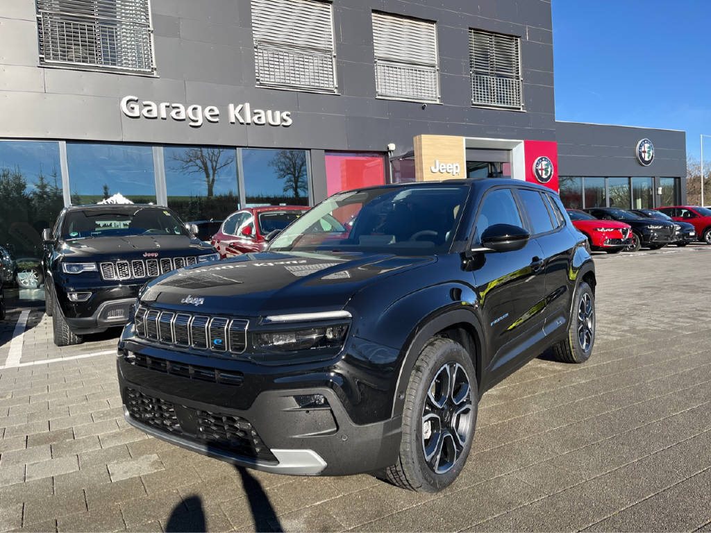 JEEP Avenger Summit vorführwagen für CHF 39'900,