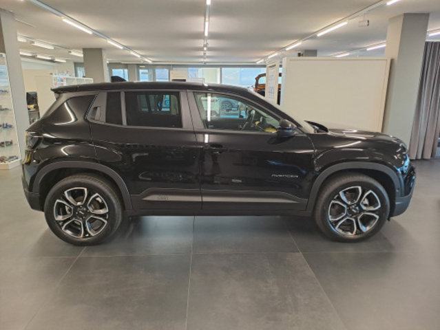 JEEP Avenger 54kWh Summit vorführwagen für CHF 39'900,